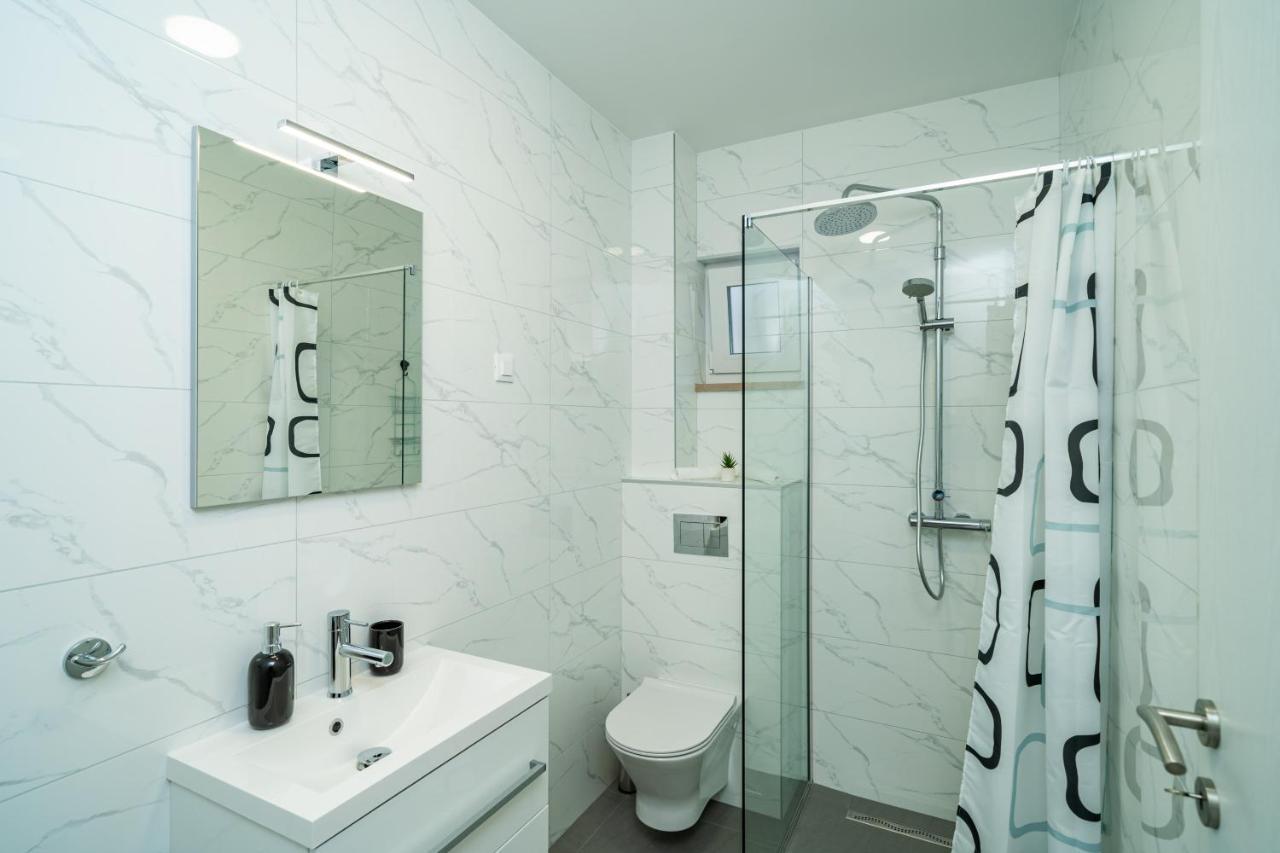 Blue Bay Apartment Dubrovnik Bagian luar foto